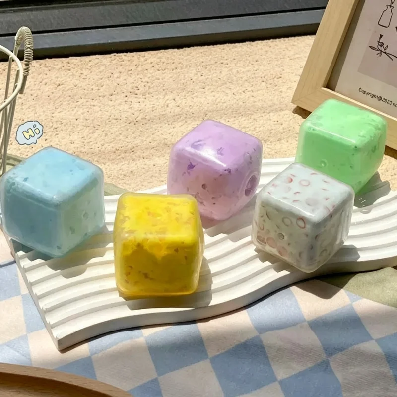 Building Blocks - Giocattolo antistress a forma di cubo